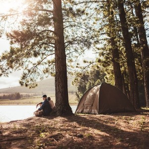 traveling and camping with dry ice